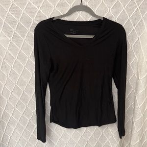 Black, athletic type long sleeve v neck. Great condition!